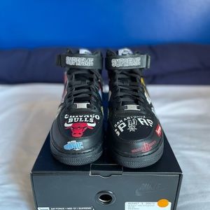 Nike AF1 Mid Supreme X NBA Black